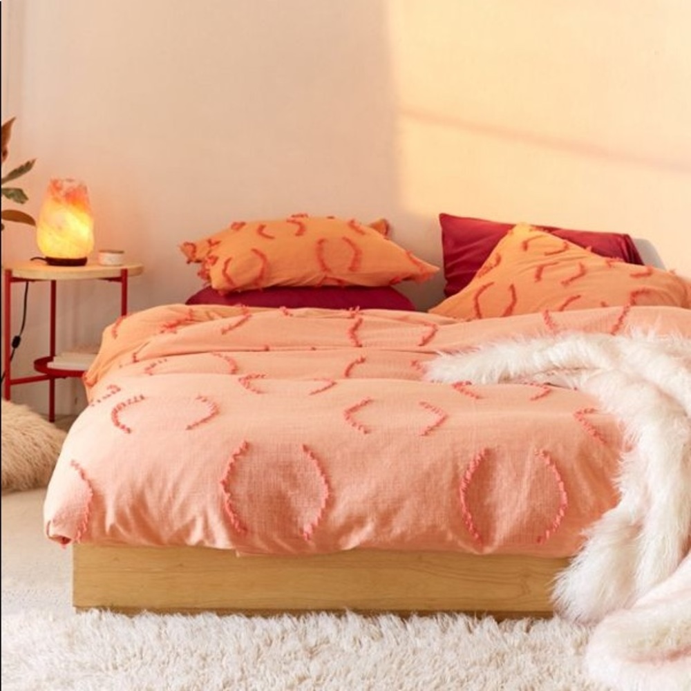 URBAN OUTFITTERS BEDDING